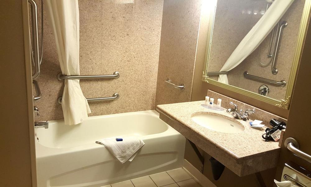 Hotel Wingate By Wyndham Coon Rapids Esterno foto